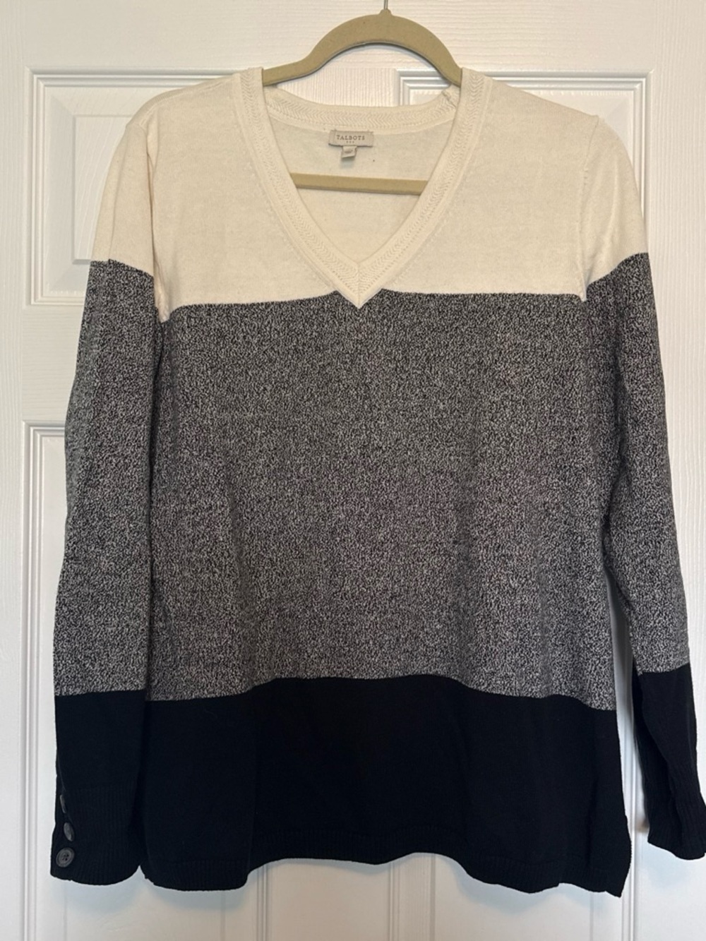 Talbots V-Neck Colorblock Sweater in Cream, Gray & Black